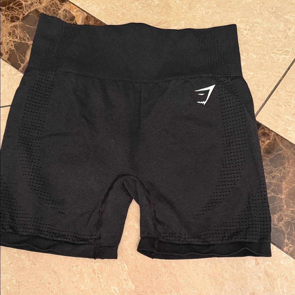 Black Gymshark short